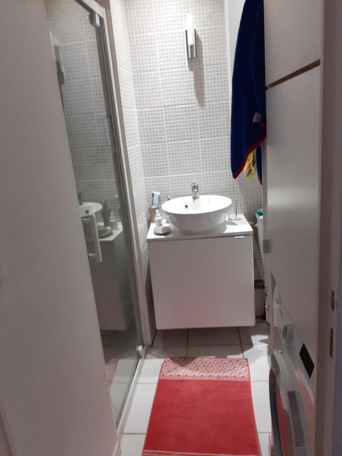 Appartement En Plein Coeur De Milly-La-Foret Eksteriør billede